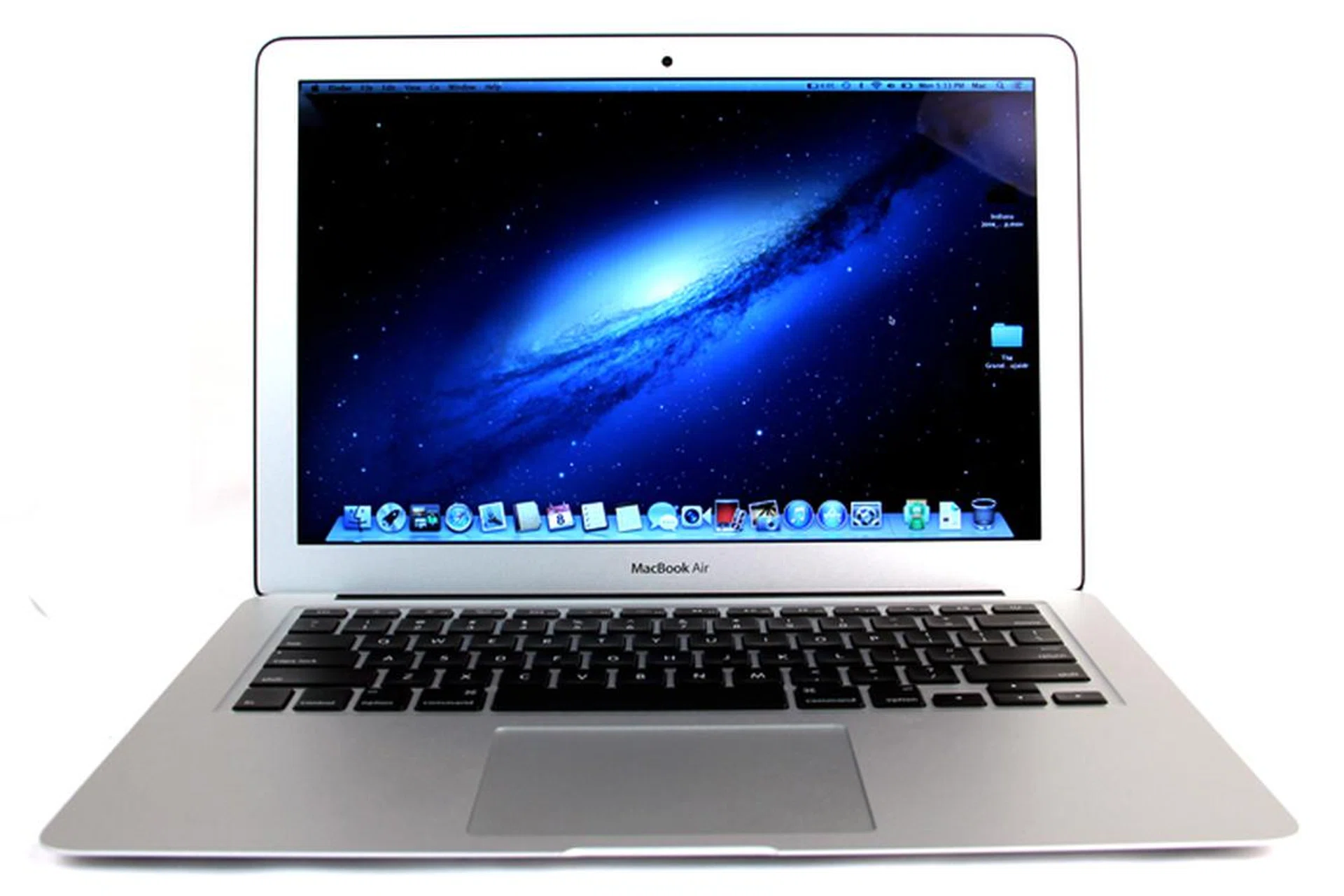 Outside, the MacBook Air looks no different from its predecessor; but under the hood, there are significant improvements.
