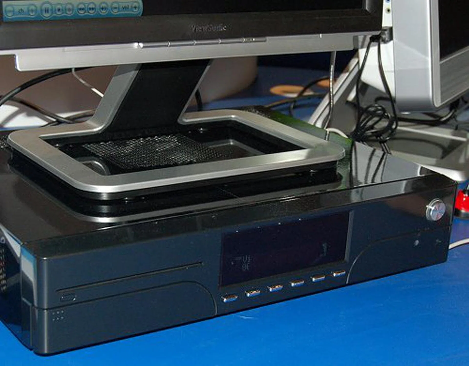 MSI has put together a 64-bit Media Center PC in the form of its Media Live barebone system. Flavors of AMD processors it supports include Athlon 64 X2, Athlon 64, and Sempron. At the back is a host of connectors you would normally expect from any good Media Center PC.