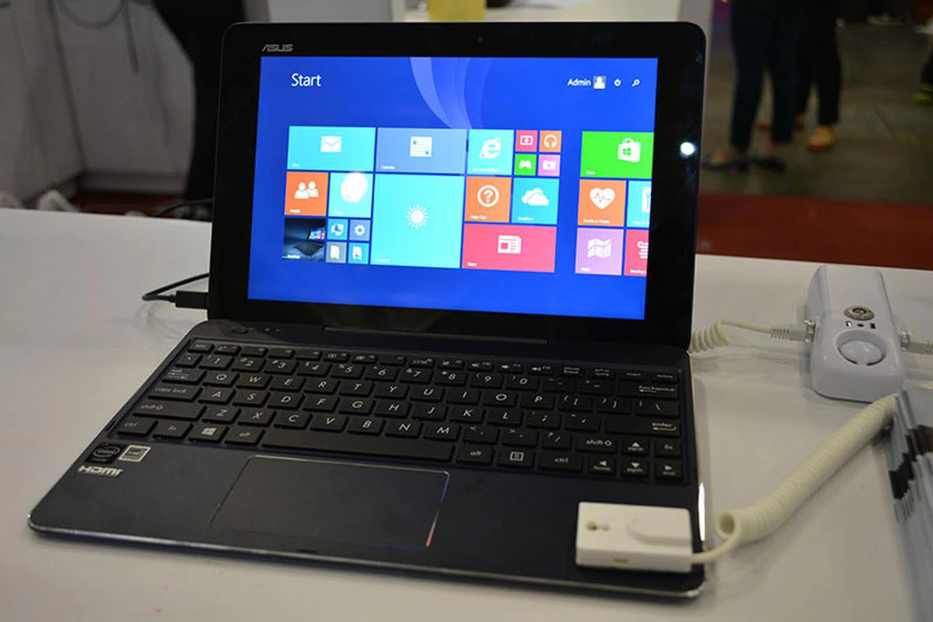 The ASUS Transformer Book T100 Chi is an ultra-compact 10.1-inch hybrid device that sports a quad-core Intel Atom Z3775 processor, 2GB of RAM and 64GB of eMMC flash memory. If you're looking for an affordable 2-in-1 hybrid to port around easily, this is it. It is selling for just $599 and will also come with a free TriCover case. There is also an even cheaper model with an Intel Atom Z3735 processor, 1GB of RAM and a 500GB HDD selling for $499. 