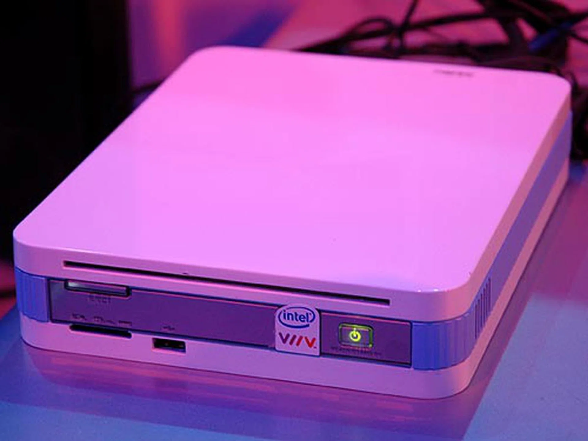 An Intel Viiv enabled PC which is no larger than the Mac mini.