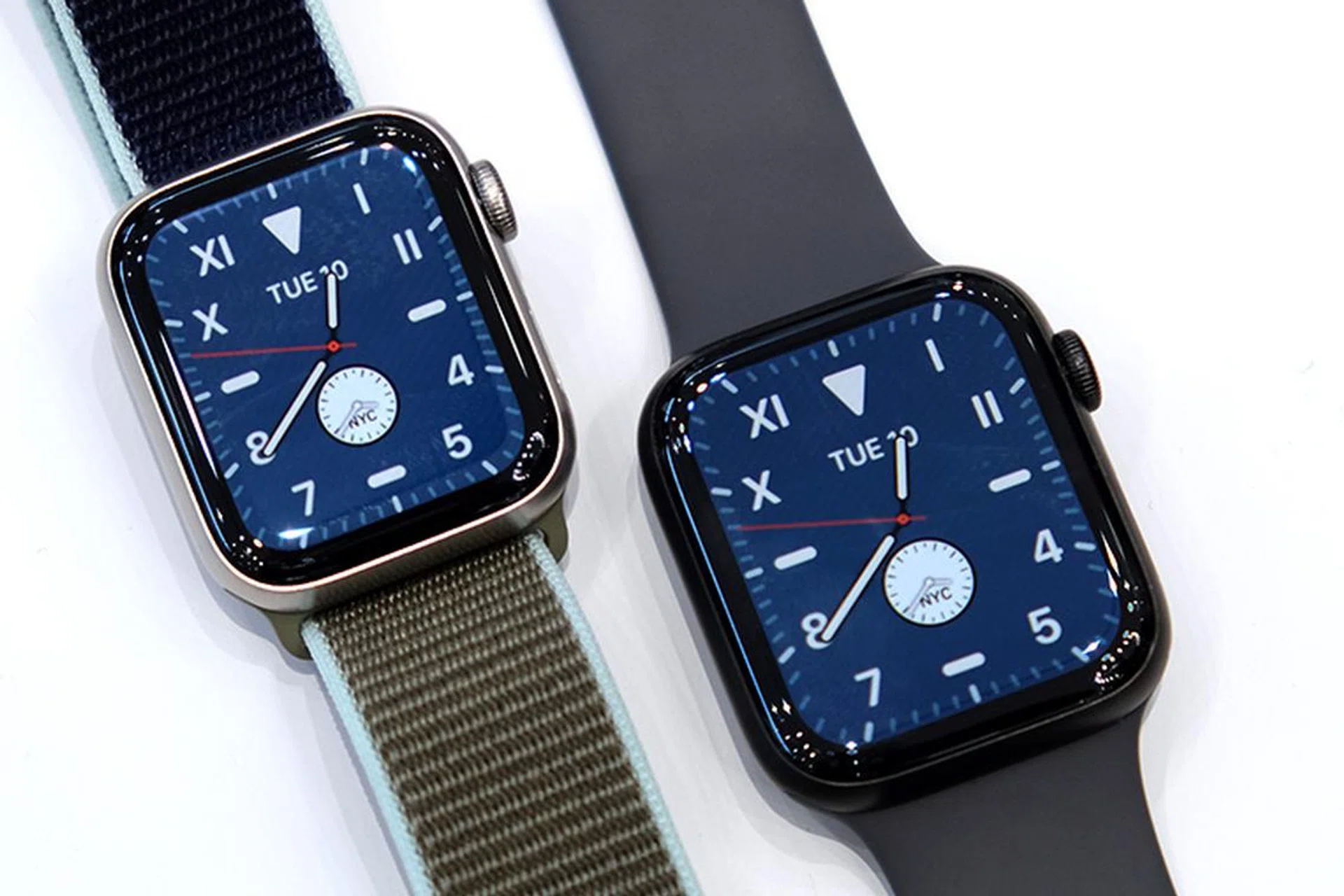 If the battery doesn't charge, Apple may replace it for free. 