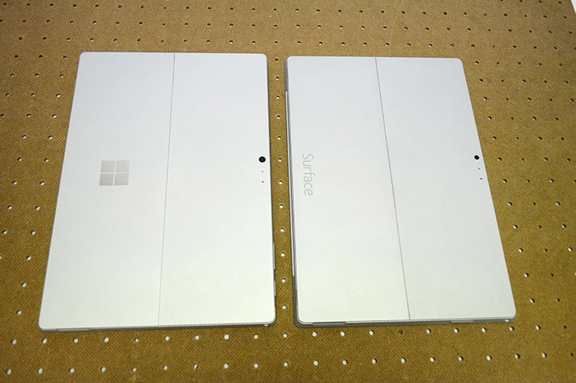 Compared to the Surface Pro 3, the Surface Pro 4 (left) features an improved cooling system that can disperse heat better.