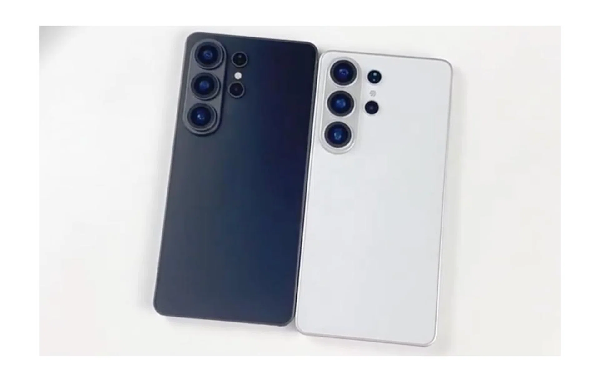 The rear view of the Samsung Galaxy S26 Ultra dummy units.