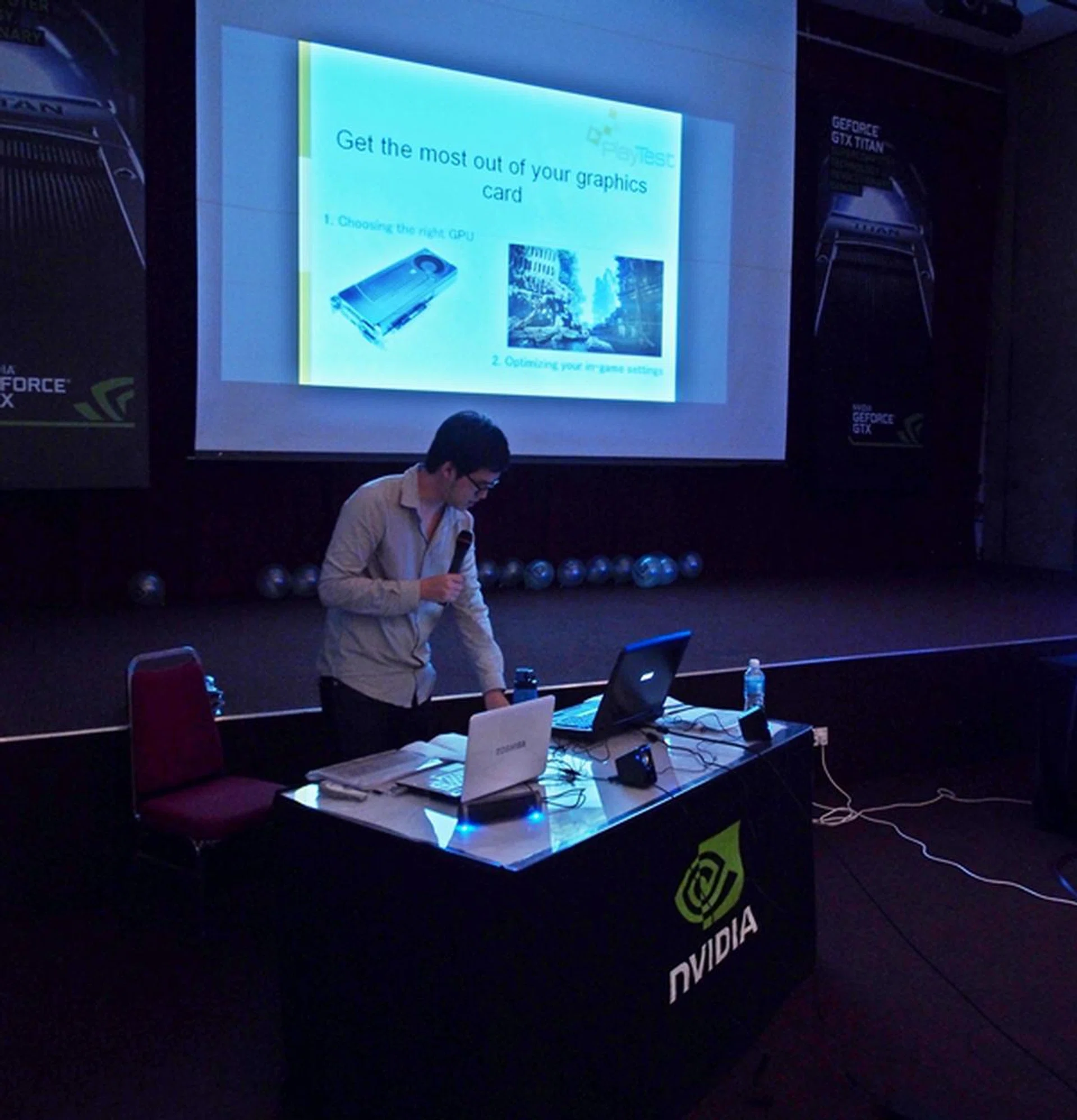 James Lu, Senior Tech Writer for HardwareZone, gave a presentation to explain the graphical settings a gamer should pay attention to in order to get the best gaming experience based on one's needs as well as their system requirements.
