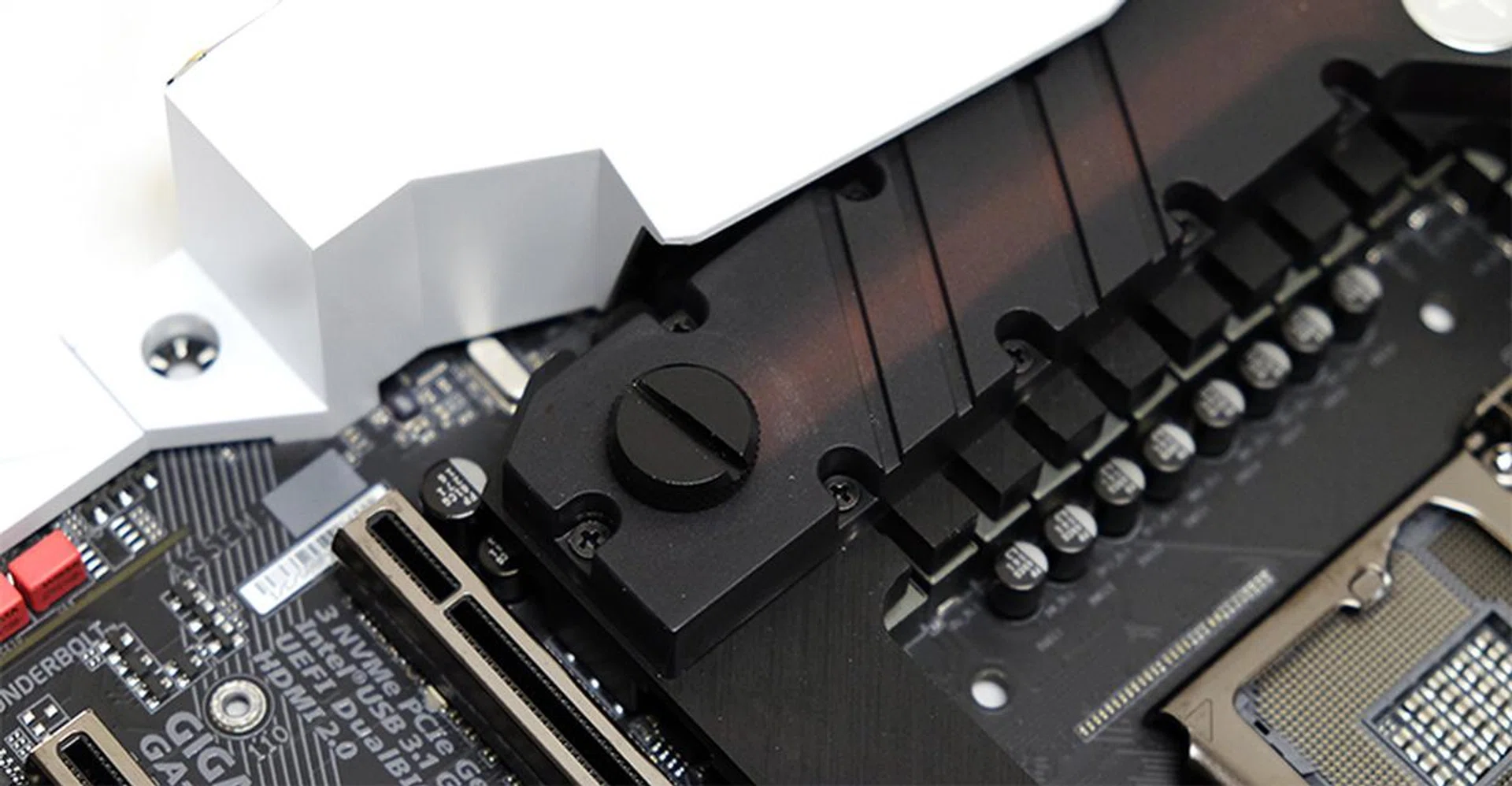 Aorus Z270X Gaming 9