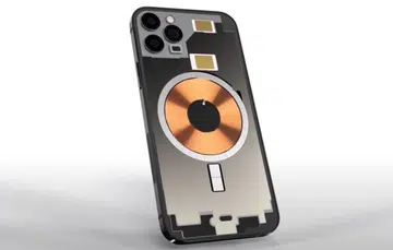 Screenshot taken from EverythingApplePro EAP's YouTube video "iPhone 13 Pro, 12S, SE3 & Apple Watch 7 Leaks".