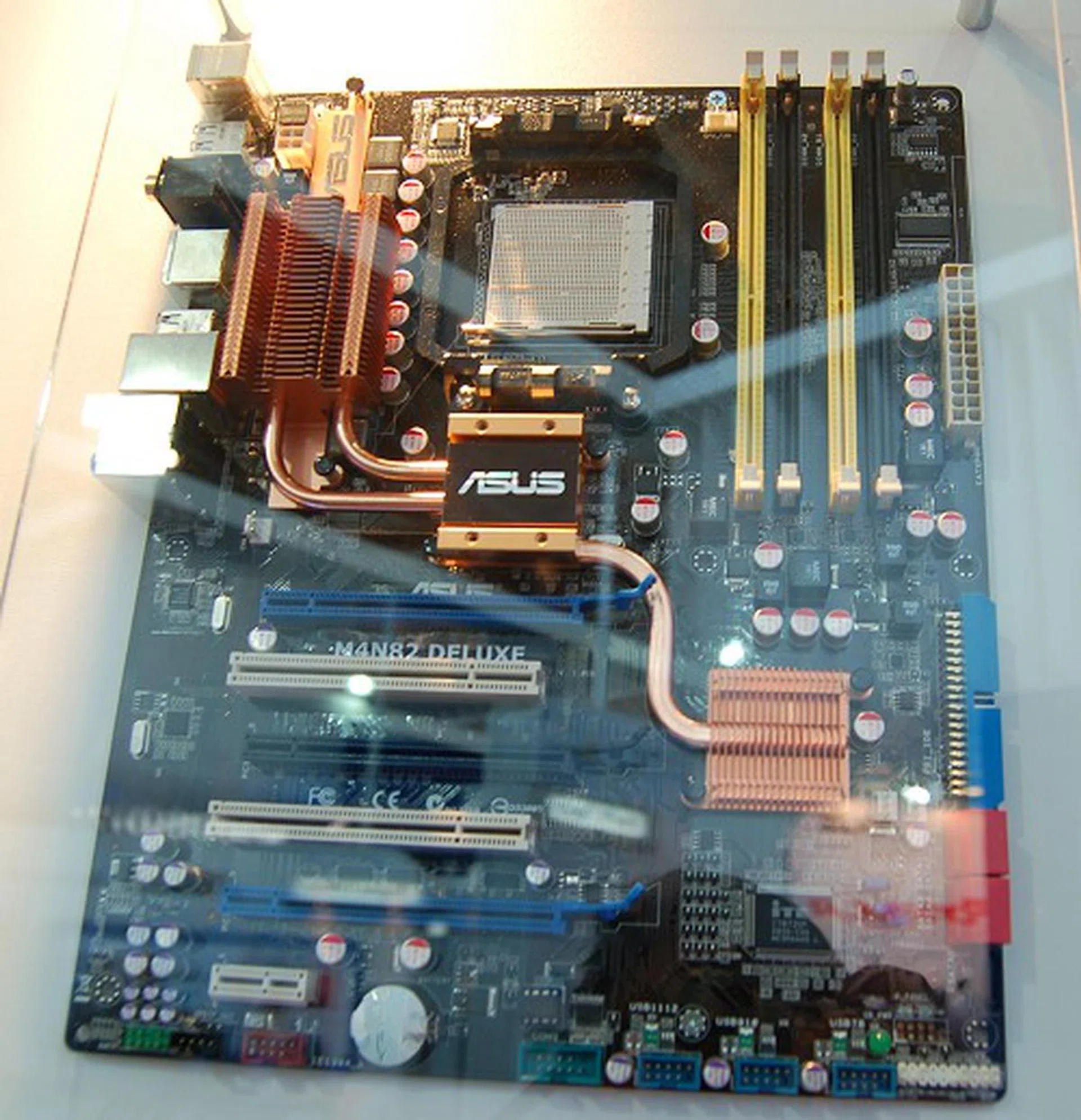  This M4N82 Deluxe motherboard may sound like a brand new board with an NVIDIA nForce 980a SLI chipset, but not if you consider that this chipset is actually a re-branded nForce 780a chipset. Sounds like 'good-old' NVIDIA marketing. Features of the board include, 3-way SLI, an 8+1 phase power design and TurboV for easy overclocking settings.  