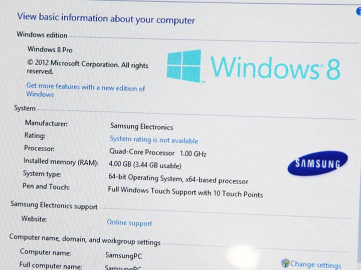 The specially customized quad-core processor could not be identified by Windows although Samsung indicated to us that it's from AMD. Speed is rated at 1GHz although that could change at release.