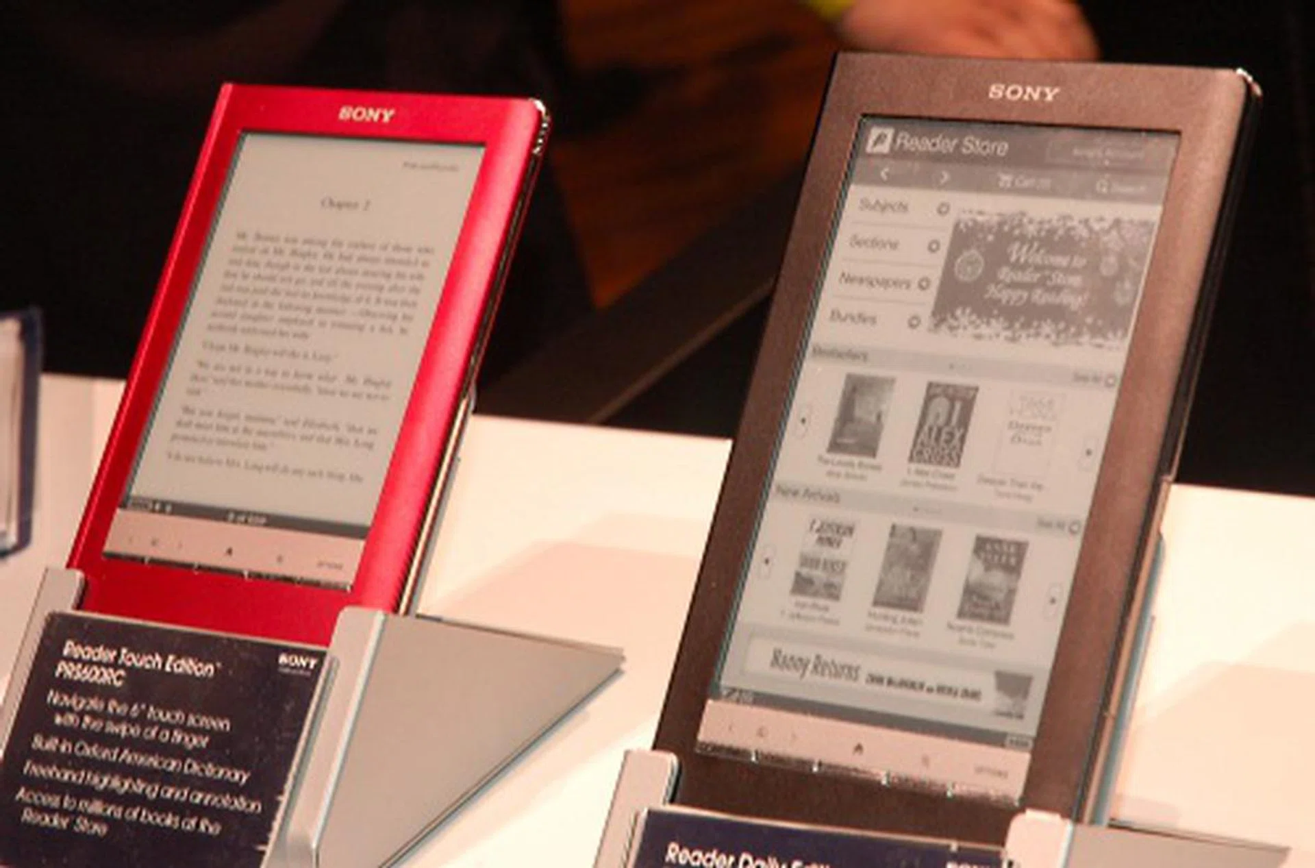 Despite being one of the first to market an e-book reader with a storefront, Sony's Reader has arguably lost the momentum to Amazon's Kindle. The Sony Reader Daily Edition, a larger 7-inch version launched late last year is Sony's attempt to get back into the game. At the CES press conference, it was announced that Sony is partnering with content providers like Wall Street Journal, New York Post, LA Times, etc to enable 3G wireless downloading of these content to the Reader. Currently, it's still listed at US$399.