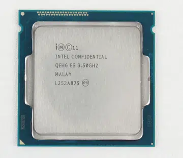 The Intel Core i7-4770K processor boasts of an updated microarchitecture that brings about better power efficiency. It also has an updated Intel HD 4600 graphics core that enough features and firepower to put all entry-level discrete graphics cards out of business.