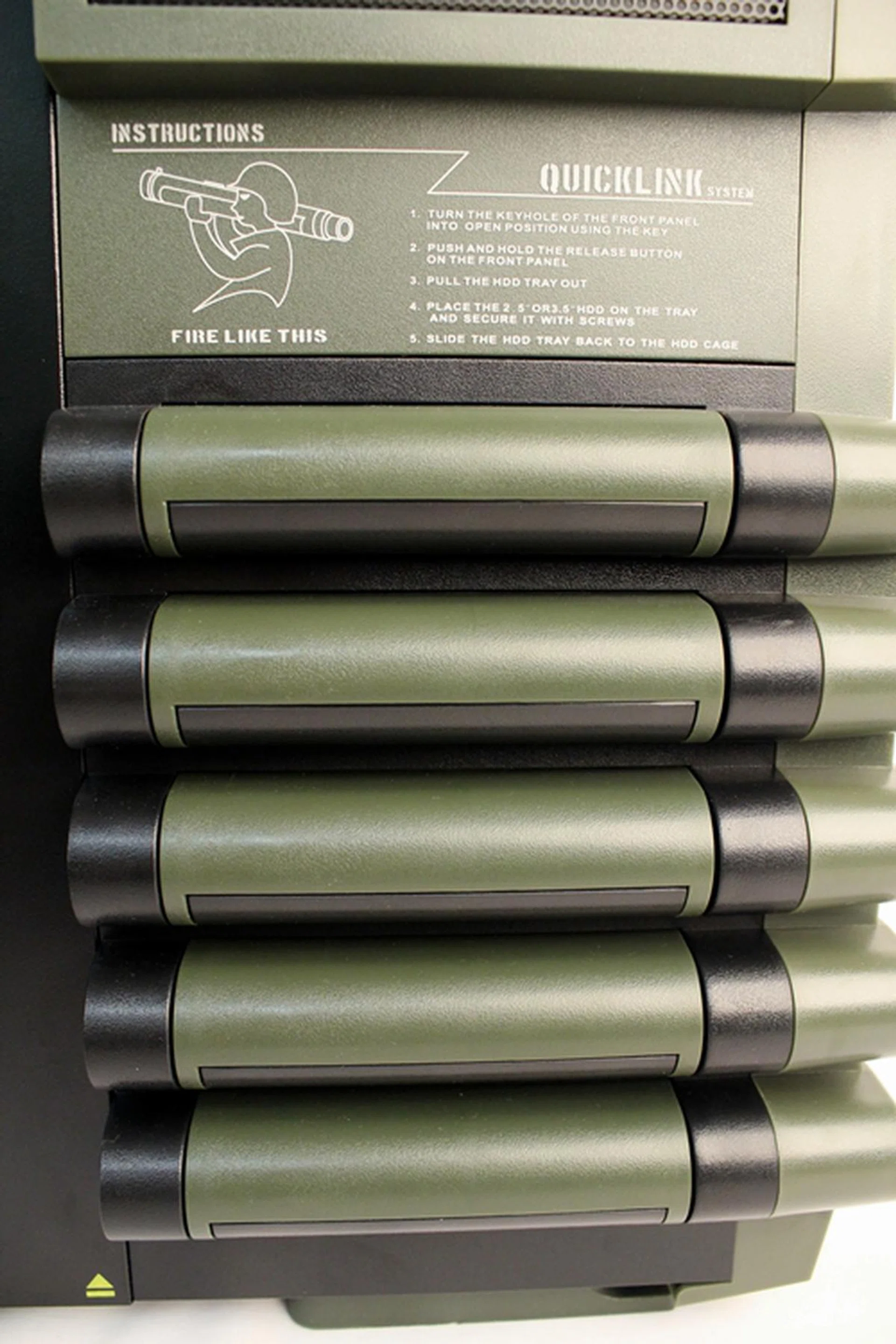 The five quick swap 3.5-inch drive bays have a safety lock that will prevent their unauthorized usage.