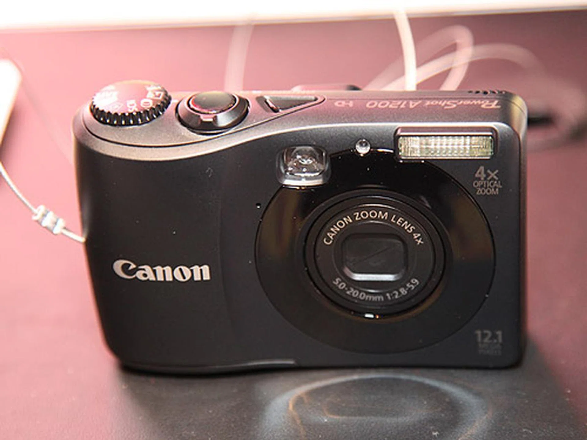 The Canon PowerShot A1200 comes with larger 12.1 Megapxiel resolution, 4x optical zoom and a wider 2.7" LCD.