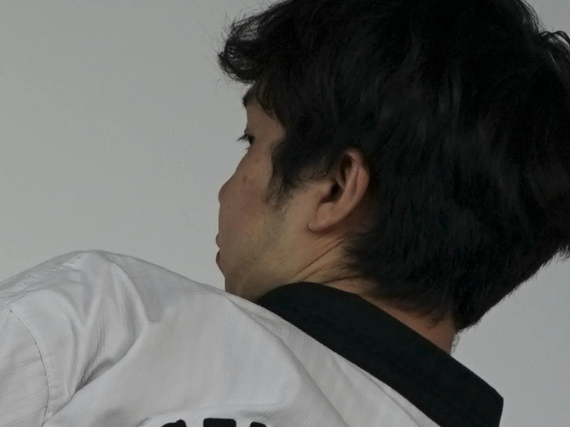 100% crop