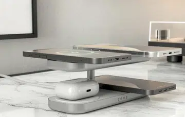 The Zens Quattro Charger Pro 4 can charge four devices at the same time.