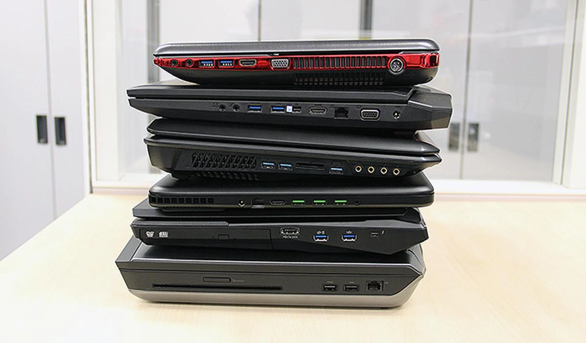 Is this the gaming notebook tower of power or the powerful tower of gaming notebooks?