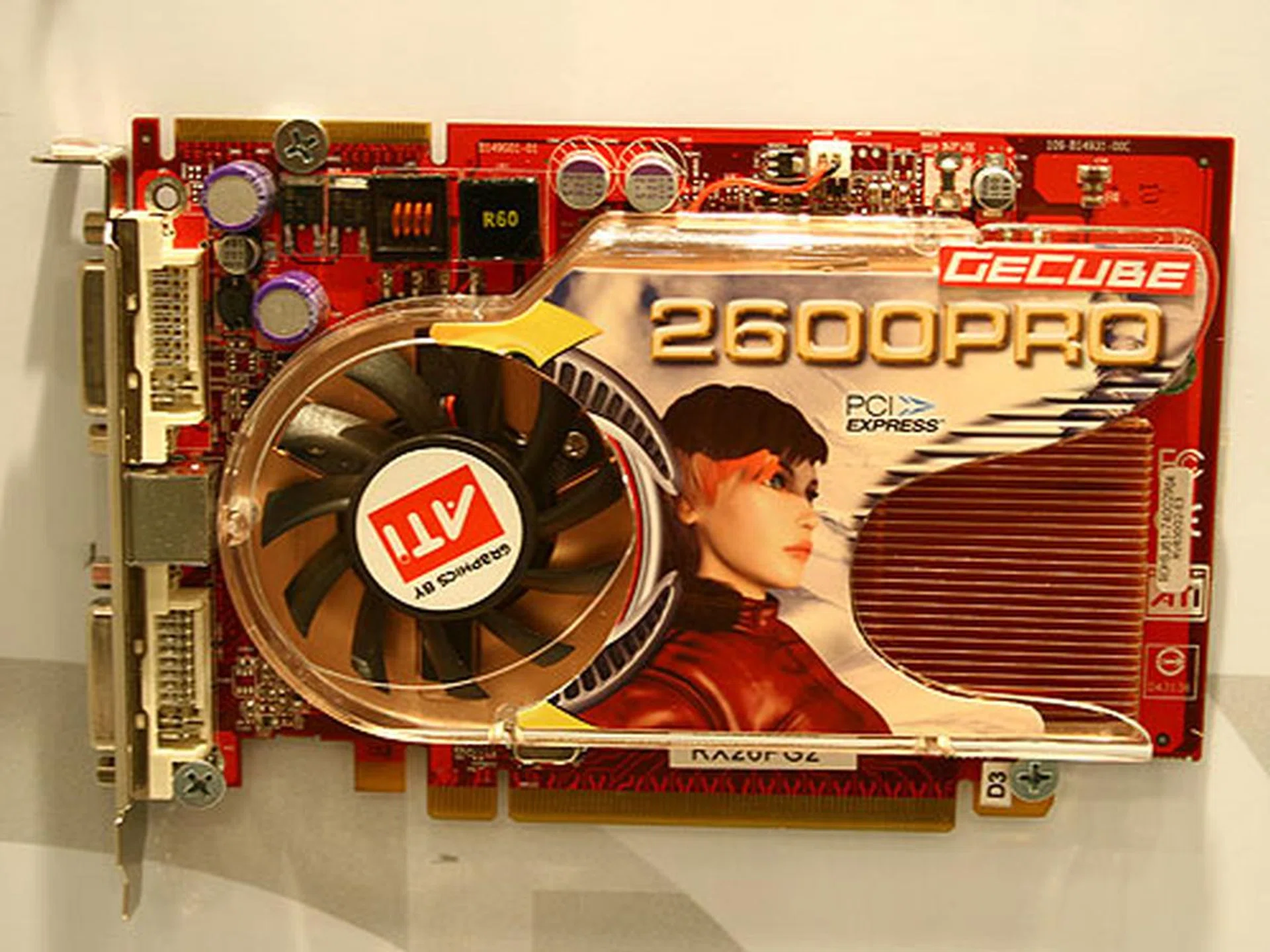  Something higher-end in the pipeline would be the Radeon 2600PRO (RV630) which will come with 256MB of 128-bit DDR2 memory. Core and memory are clocked at 600MHz and 800MHz respectively. It supports hardware CrossFire as well.  