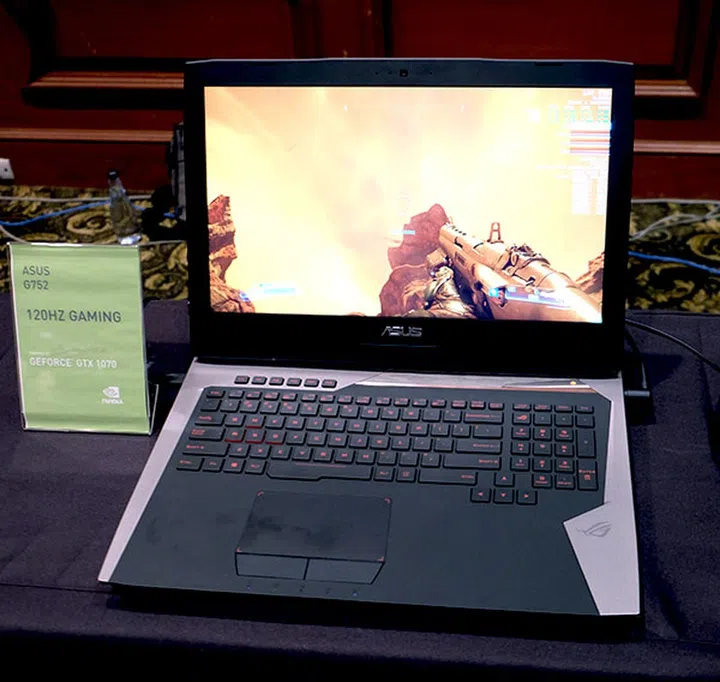 The new ASUS ROG G752 can be equipped with a fast 120Hz display and will be powered by the NVIDIA GeForce GTX 1070.