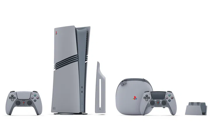The PS5 Pro bundle. Photo: Sony