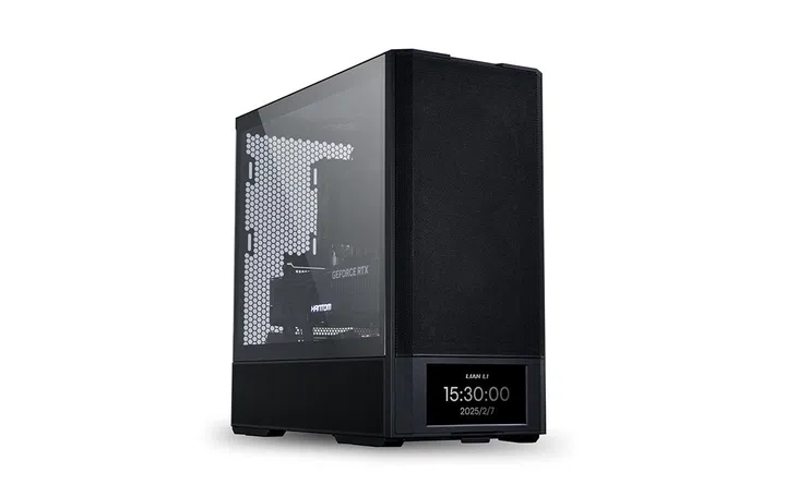 Much of the case is based off of the original Lancool 207, except for that 720p screen at the bottom. Photo: Lian Li.