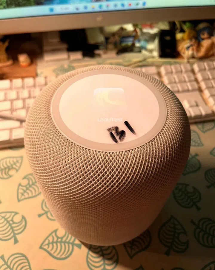 Apple is rumoured be releasing a new HomePod with LCD display in 2024. <br>Image source: @KosutamiSan
