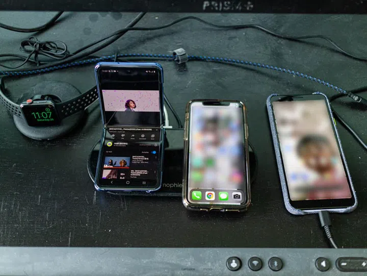 Sleek wireless charging.