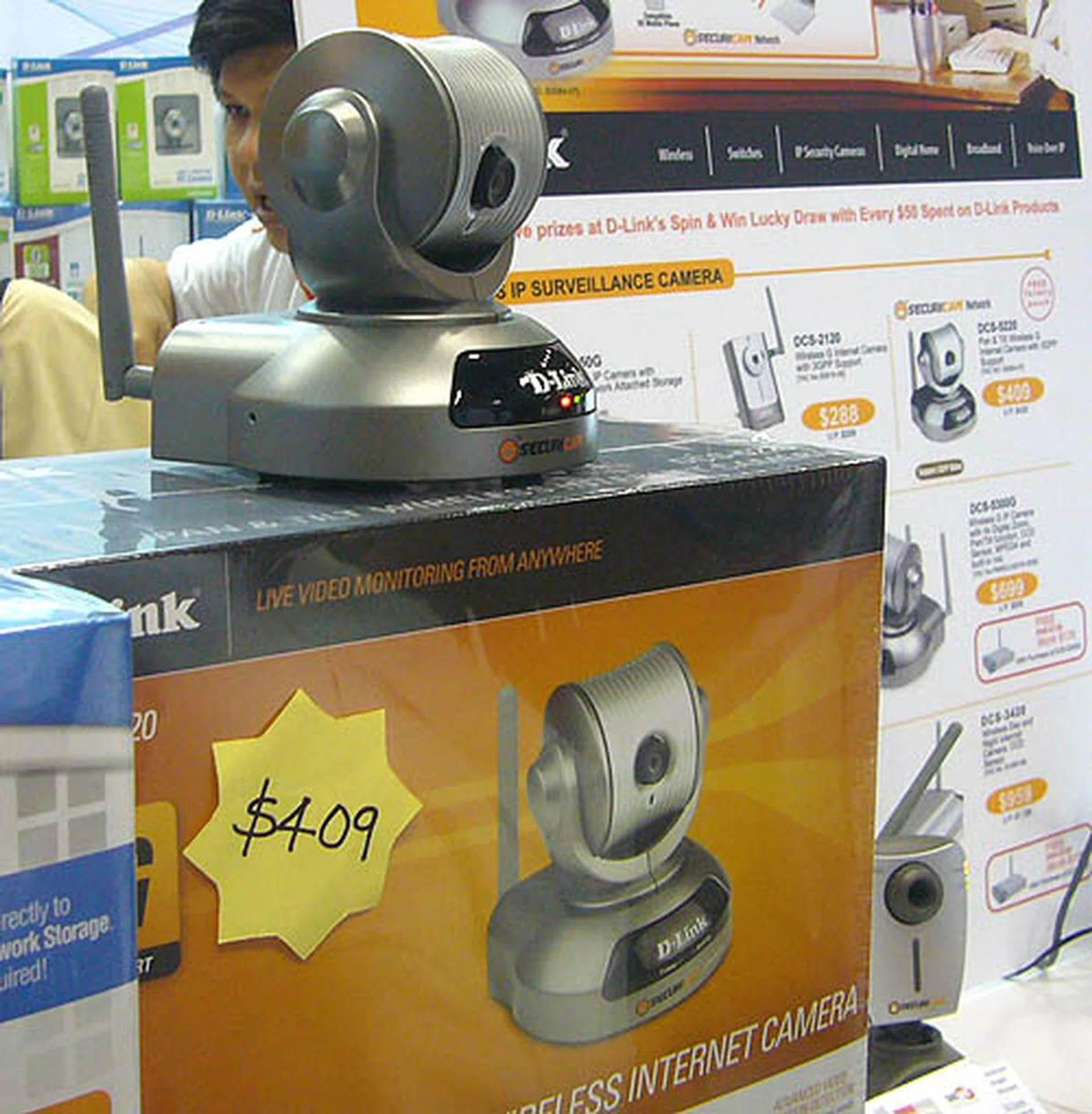  Security is a growing concern for homeowners and D-Link has the solution, a remote controlled wireless camera that communicates via the Internet. It's not cheap though at $409 but D-Link has some free gifts and a lucky draw for buyers.  