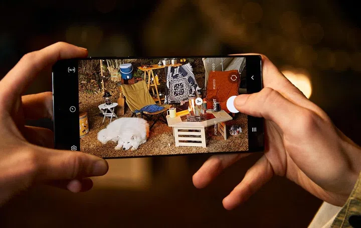 There have been significant improvements made to the camera of the S22 Ultra. Image source: Samsung. 