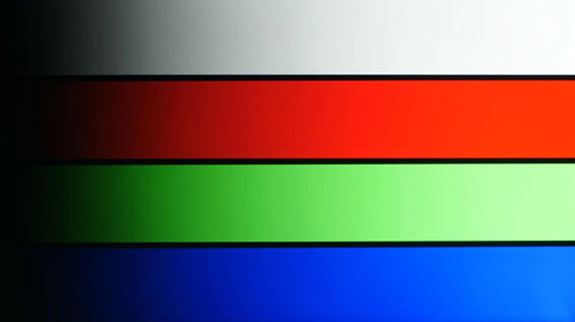 Gradients appeared smooth.