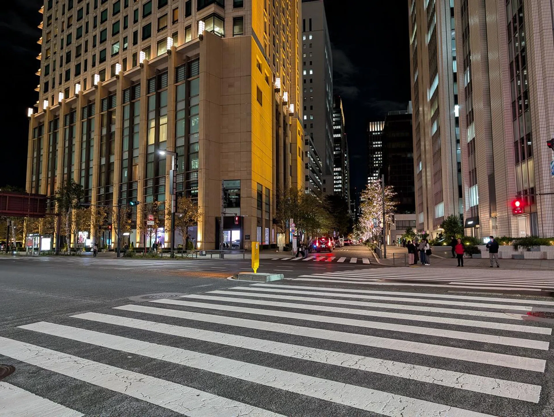 Night Sight turned on. Photo: HWZ.
