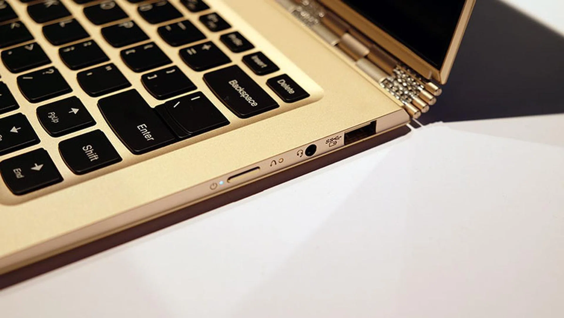 Lenovo Yoga 910