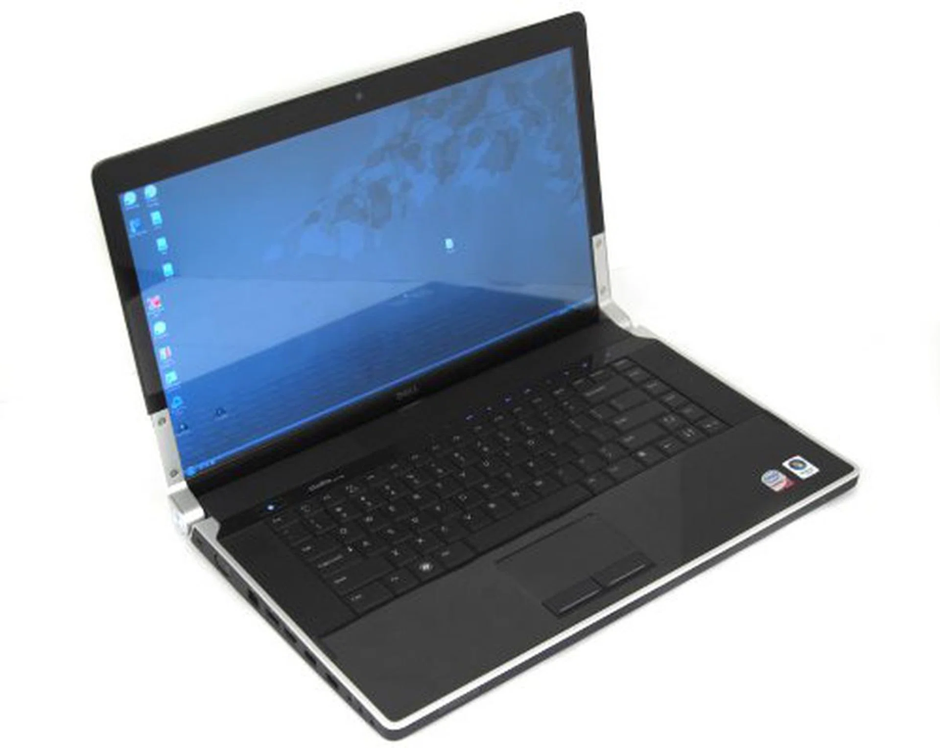 Is the Dell Studio XPS 1640 worth its weight in gold? We think so, given our pleasant time with the unit. If you're out shopping for a portable DTR, well, this is it.