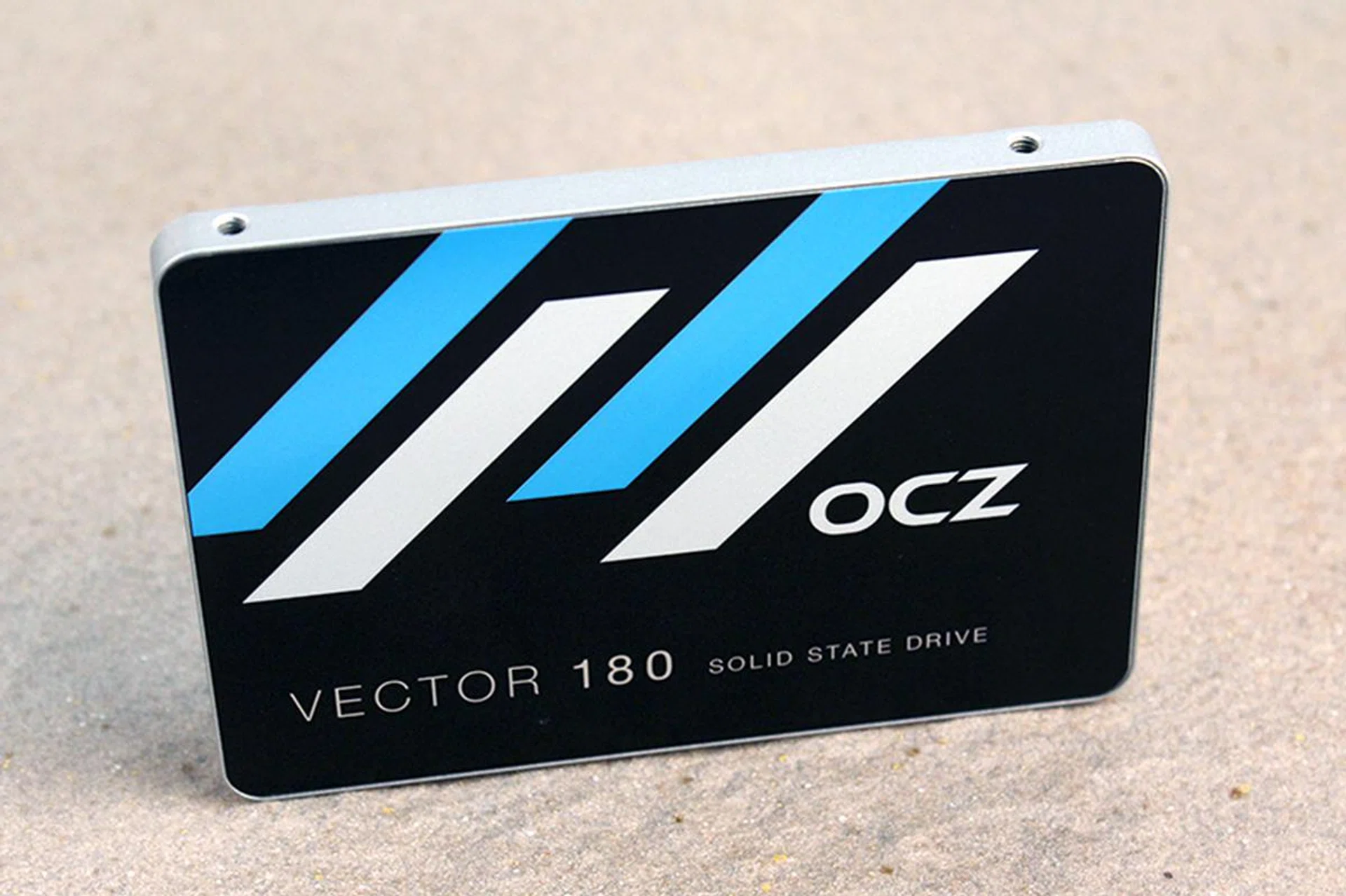 The Vector 180 is an incremental update to OCZ's flagship Vector drive, and is a decent alternative to the extremely pricey Samsung SSD 850 Pro.