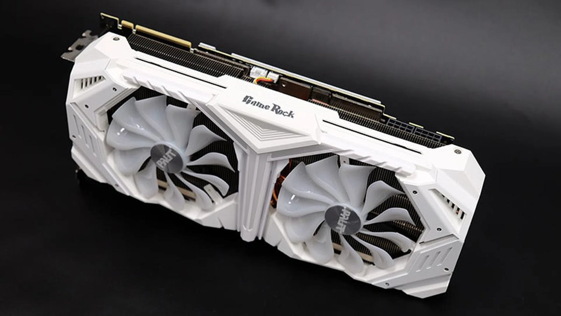 Palit GeForce RTX 2080 Super White GameRock
