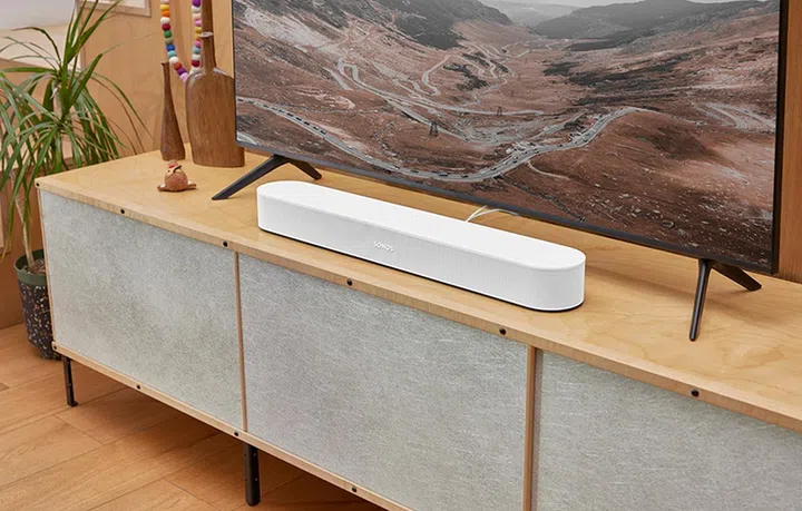 Sonos Beam (Gen 2) soundbar.