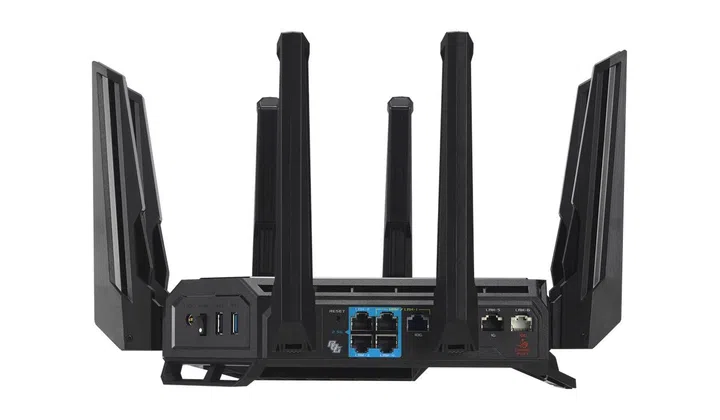 The router has two WAN ports, one that supports 10Gbps and another 2.5Gbps. (Image source: ASUS)
