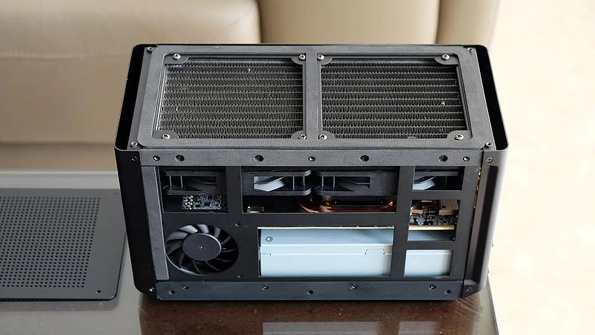 Aorus RTX 2080 Ti Gaming Box