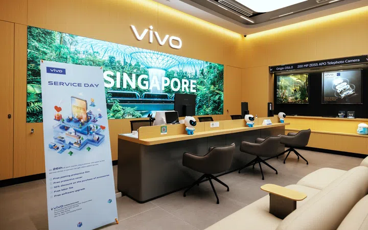 Vivo retail and service centre at 313@Somerset