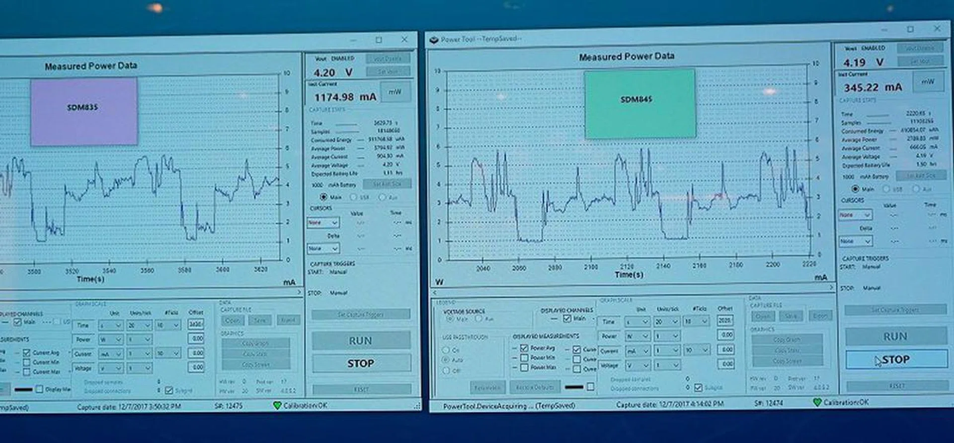 Snapdragon 835 device on the left vs. Snapdragon 845 device on the right.
