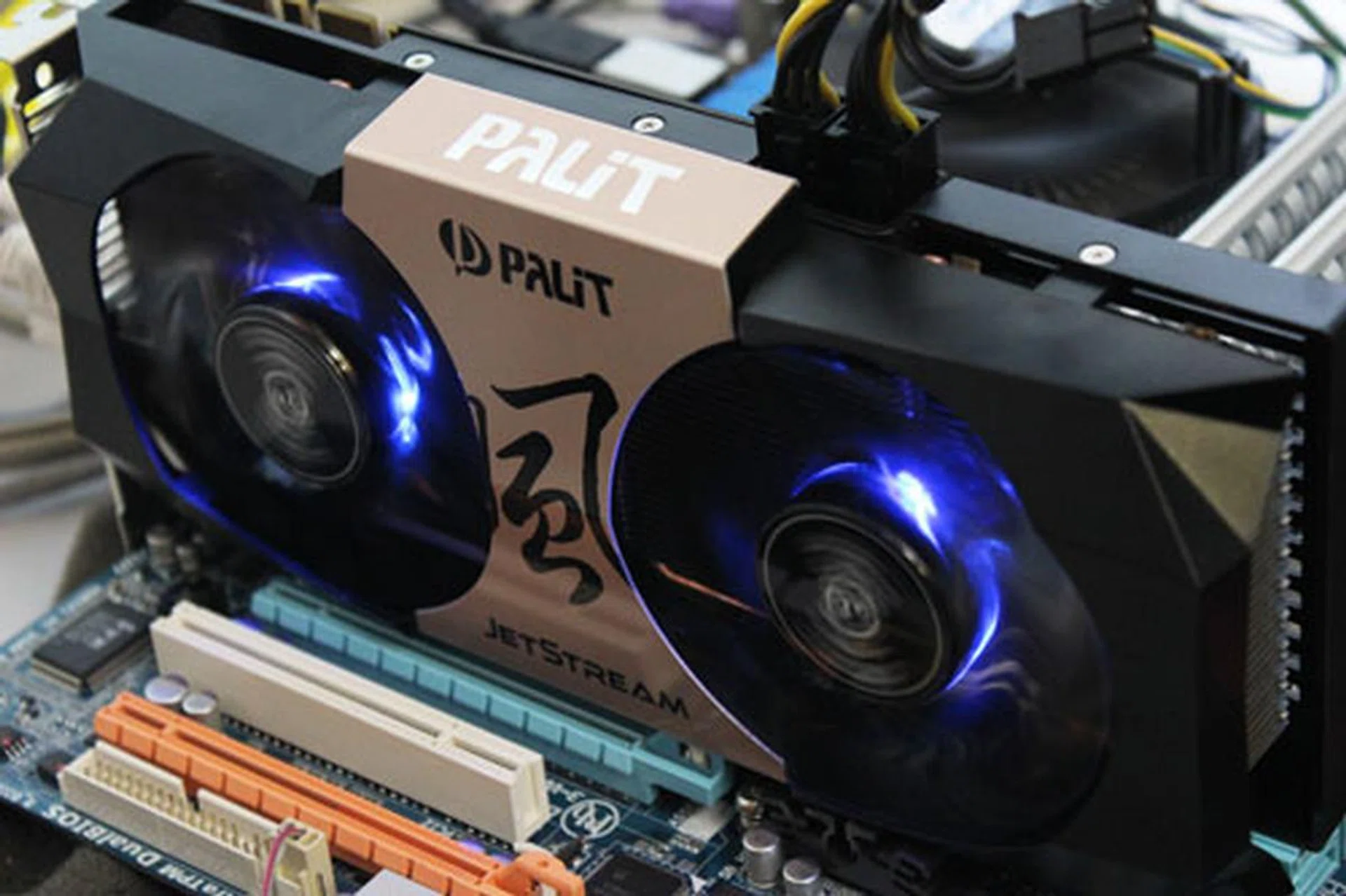 As a bonus, the fans are equipped with blue LED lighting for some extra bling in your case.