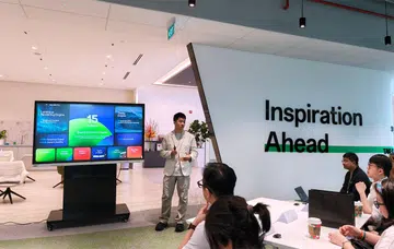 OPPO invited its top executives and engineers to Singapore, to give us a crash course and deep dive into ColorOS 15. Photo: HWZ.