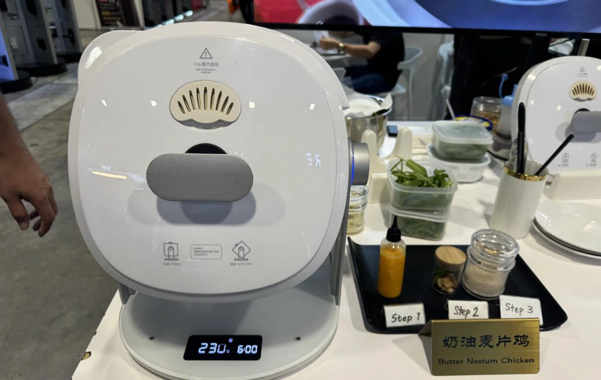 Get dinner prepared with no stress. Photo: HWZ.