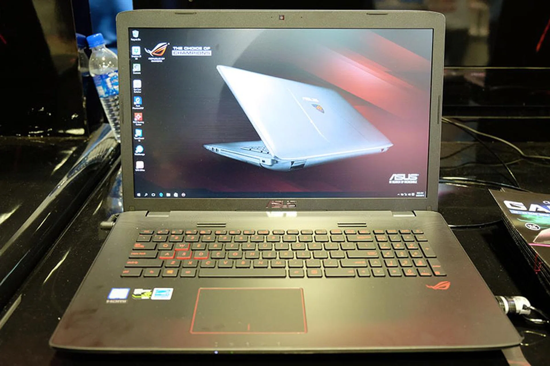 ASUS ROG G752