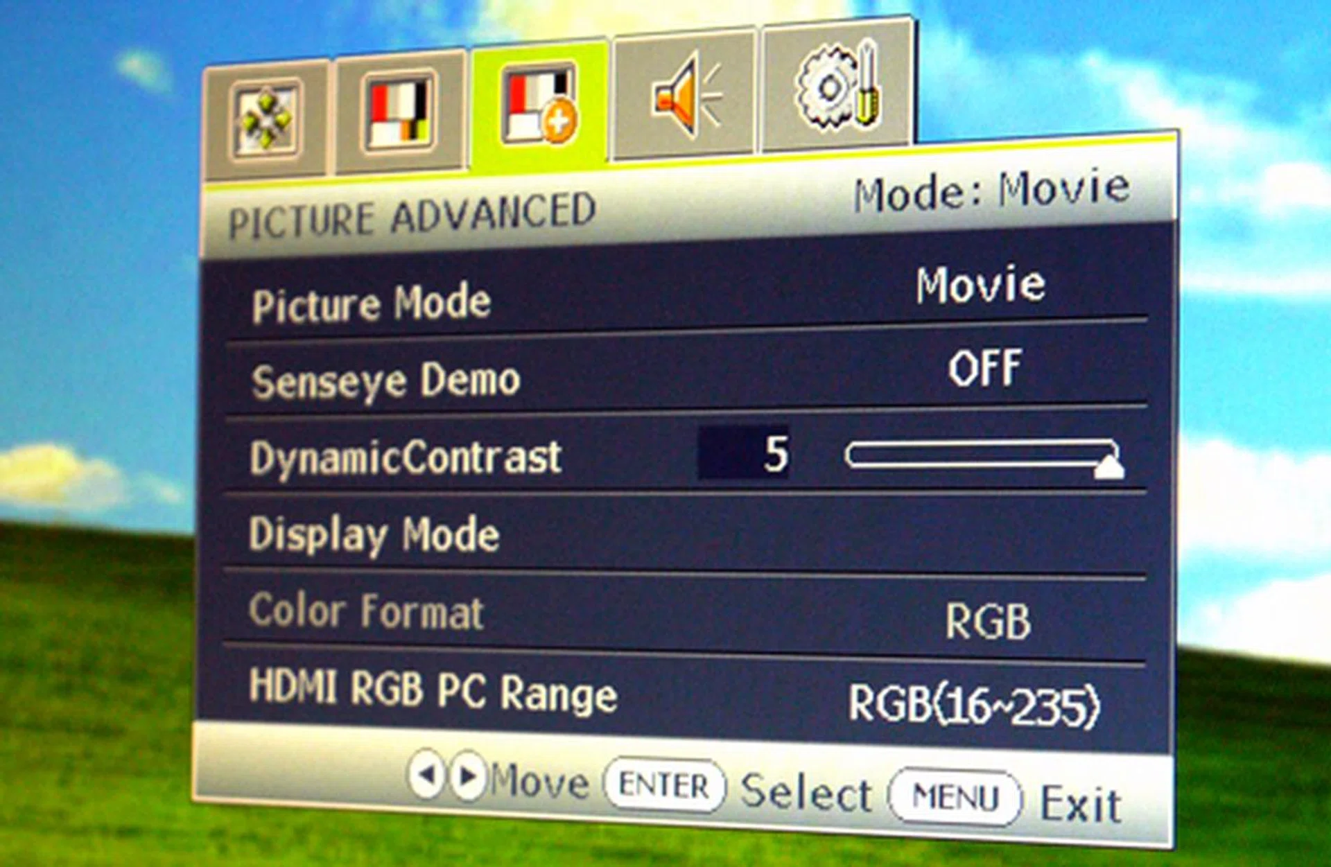 We only got to fiddle with the dynamic contrast levels in certain modes, like Movie for example. Of course, these are the settings shown before we set it back to sRGB mode for our tests.