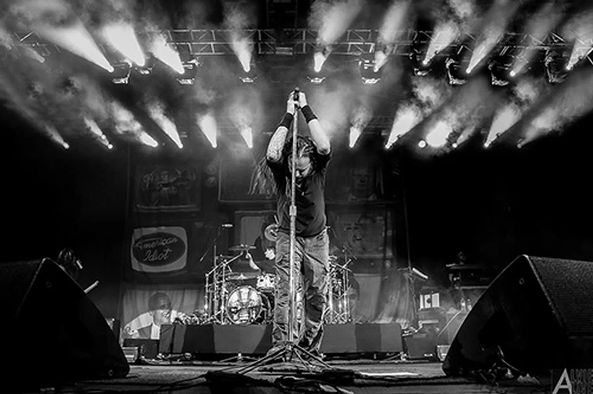(Photo by Alvin Ho, EOS World) Korn at 2014 Singapore Rock Festival
Taken with an EOS 5D Mark III | F/4 | ISO 2500 | 1/200s.