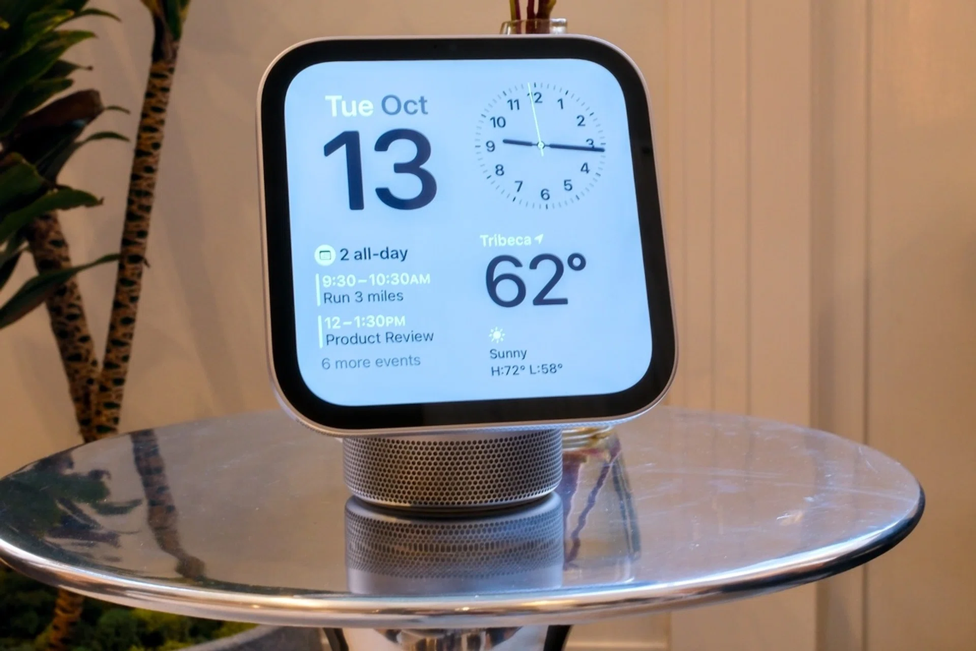 Apple HomeView on table