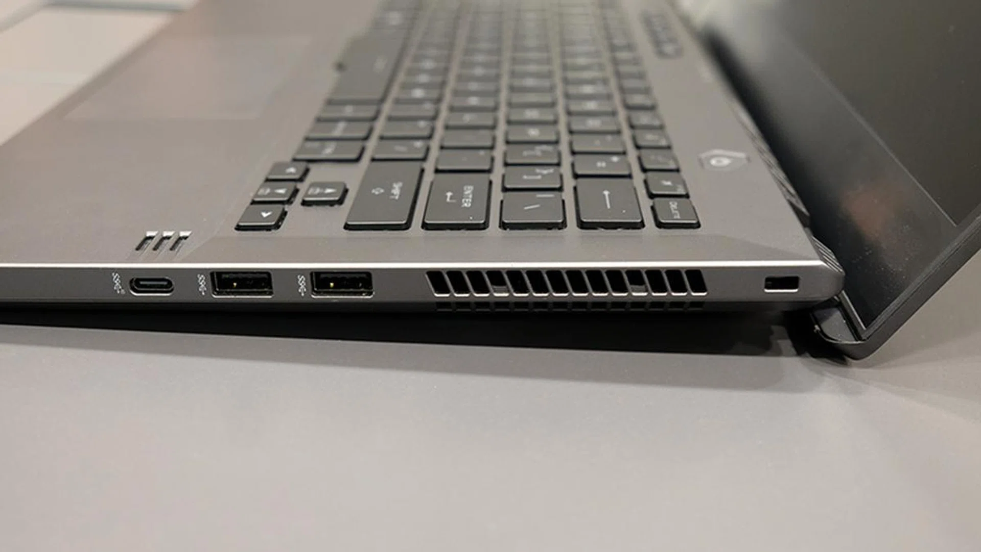 ASUS ROG Zephyrus G14