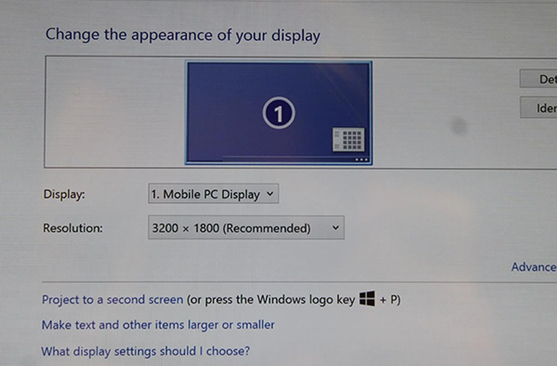 3200 x 1800 pixels!