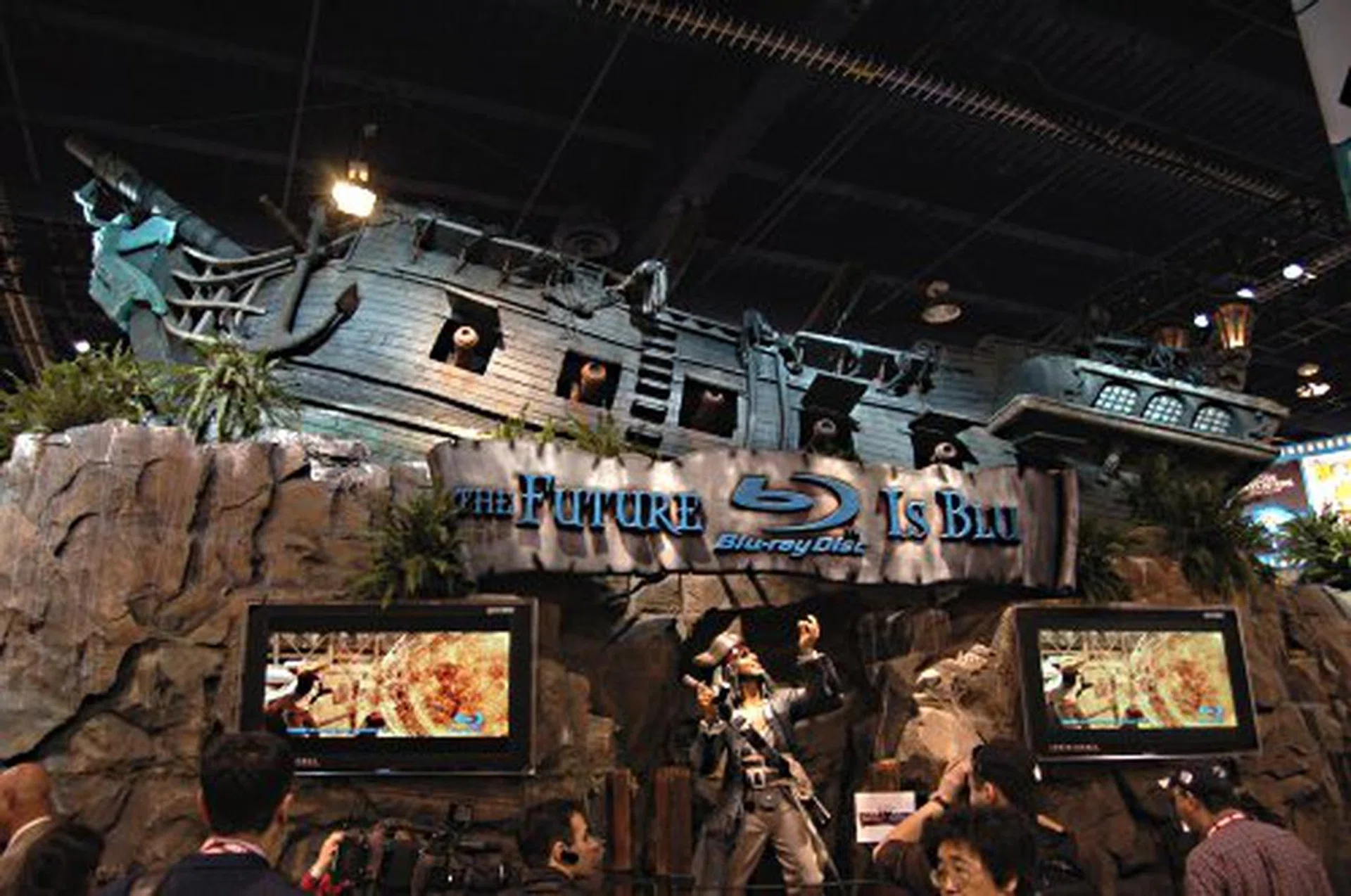  Blu-ray booth going all out in a show of strength as Captain Jack Sparrow proclaims the future.  