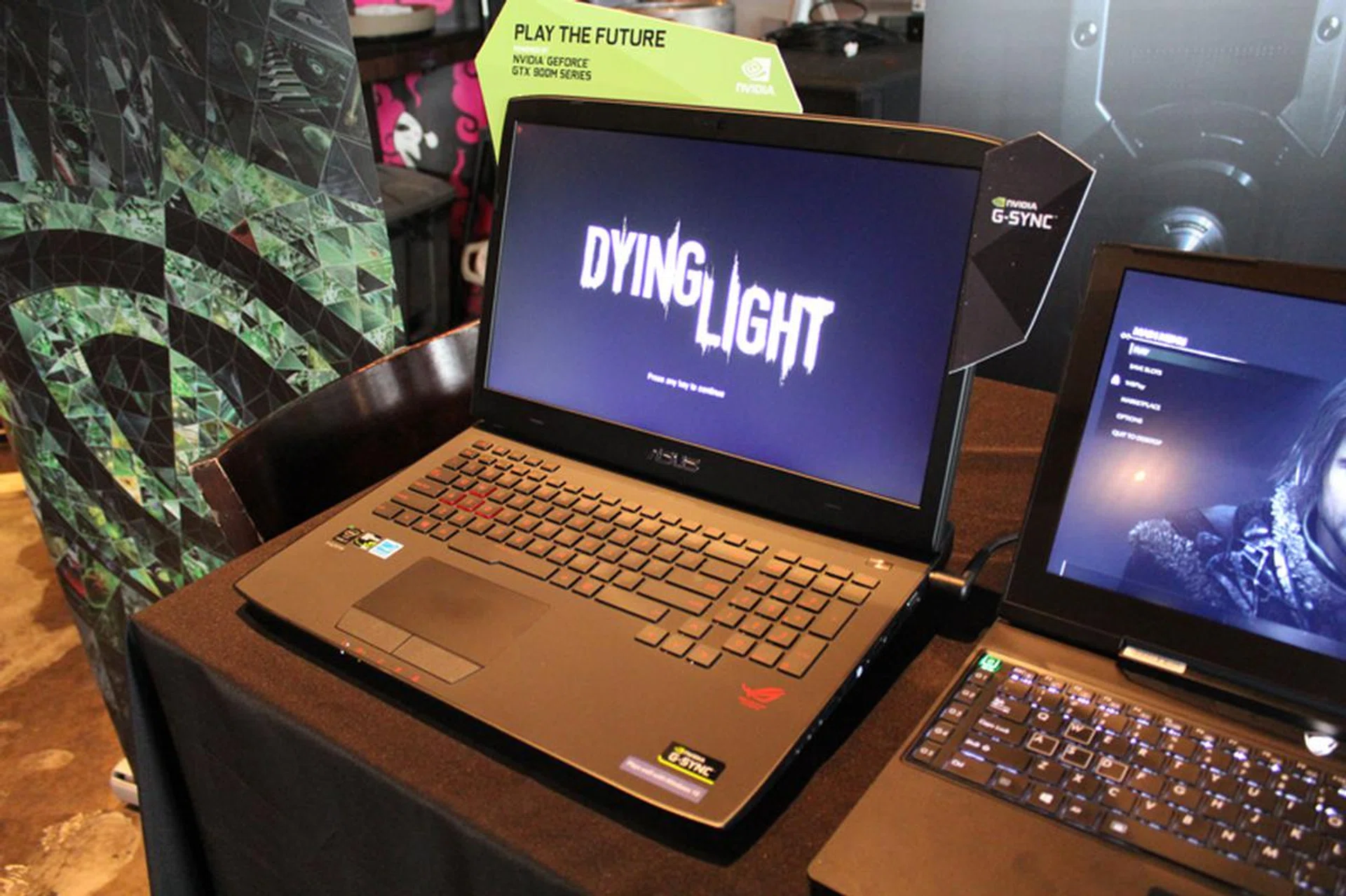 The ASUS ROG G751 in all its glory. While we don't know the new model name, we do know that it'll be a 17.3-inch machine, have either an NVIDIA GeForce GTX 970M or 980M inside and comes with a Full HD display.