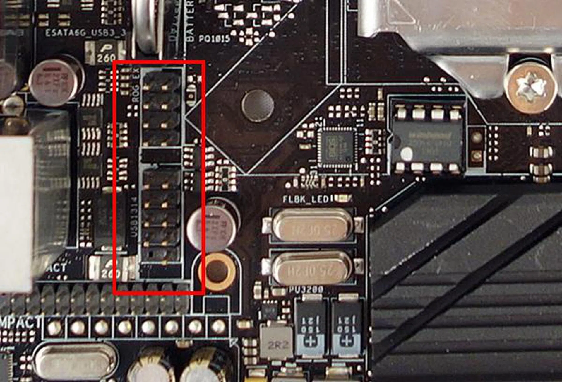 The ROG Extension connector is located near the one for the SupremeFX Impact sound card.